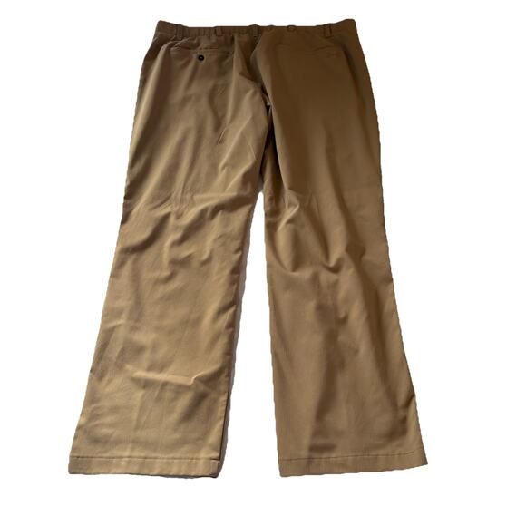 Under Armour The Showdown Golf Pants Men's 42X30.5 Beige Performance Lightweight - Picture 2 of 14